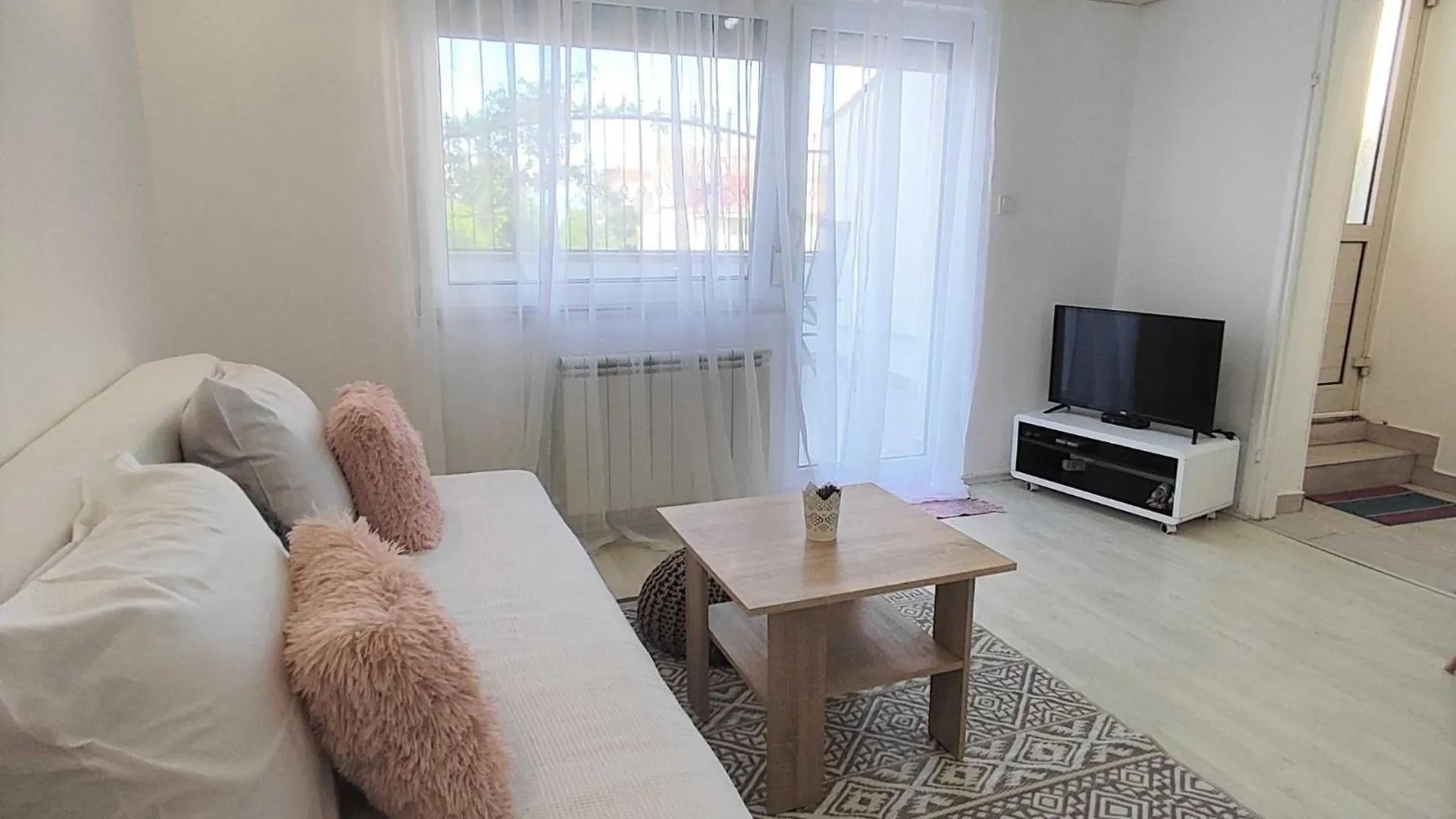 Comfortable Crikvenica Apartment With Terrace And Wifi